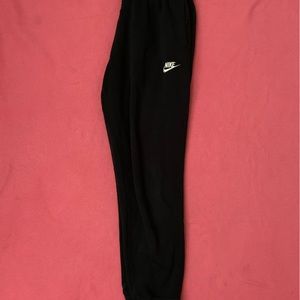 Nike women’s sweatpants